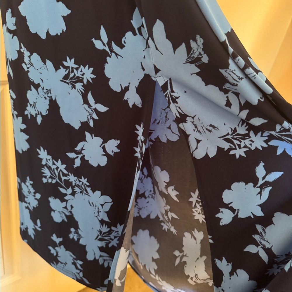 Roaman's Navy and Light Blue Floral Maxi Dress! Great for resort night out! - Picture 6 of 12